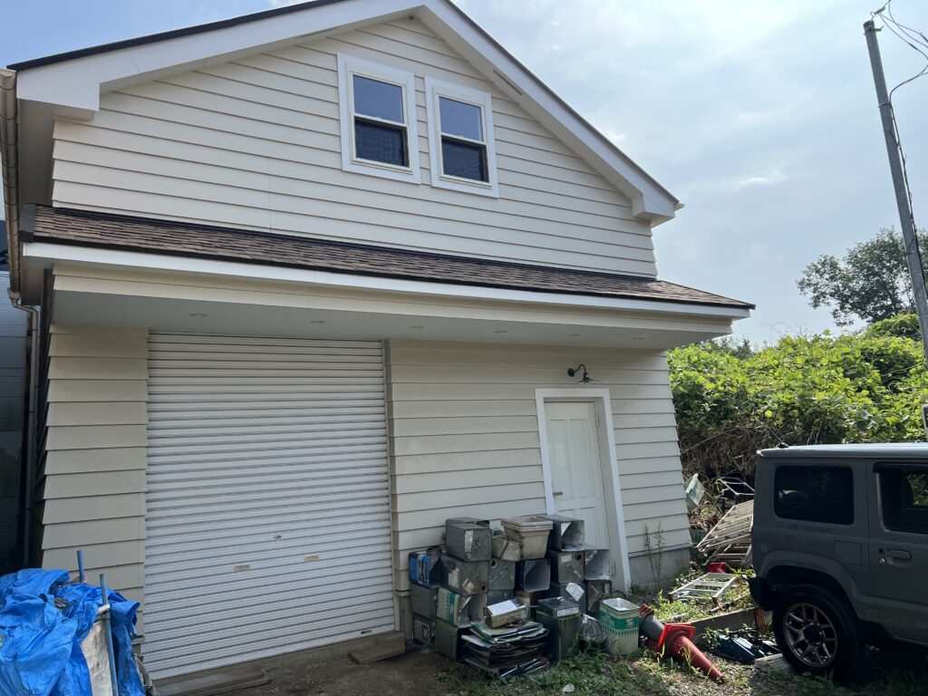 八王子の外壁塗装】店舗型より“材料倉庫のある自社施工店”を選ぶべき理由｜外注・丸投げが多い業界の真実とファーストラインの強み