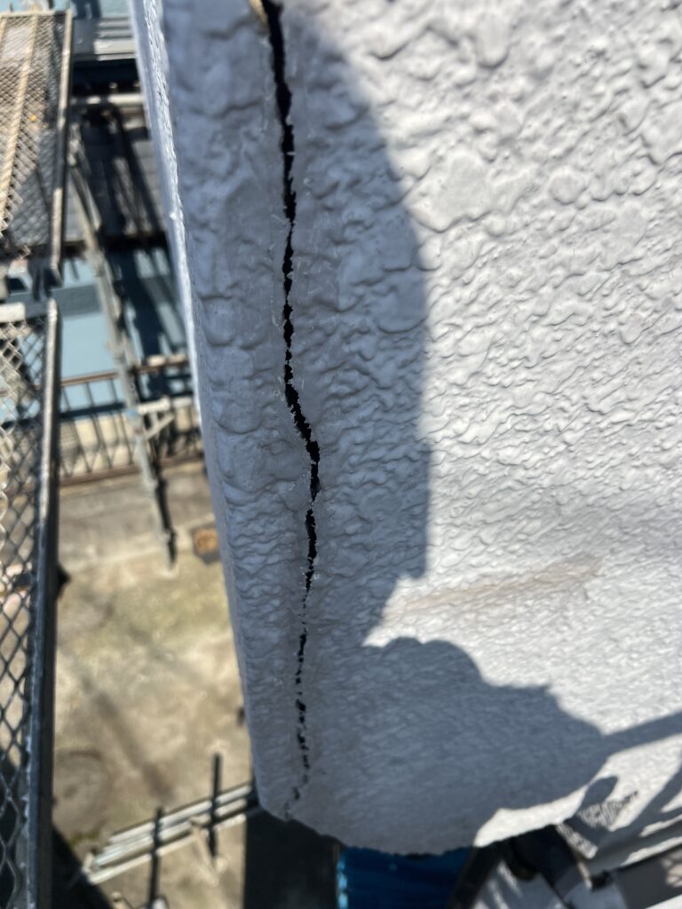 外壁クラック補修・八王子市・相模原市・日野市・立川市